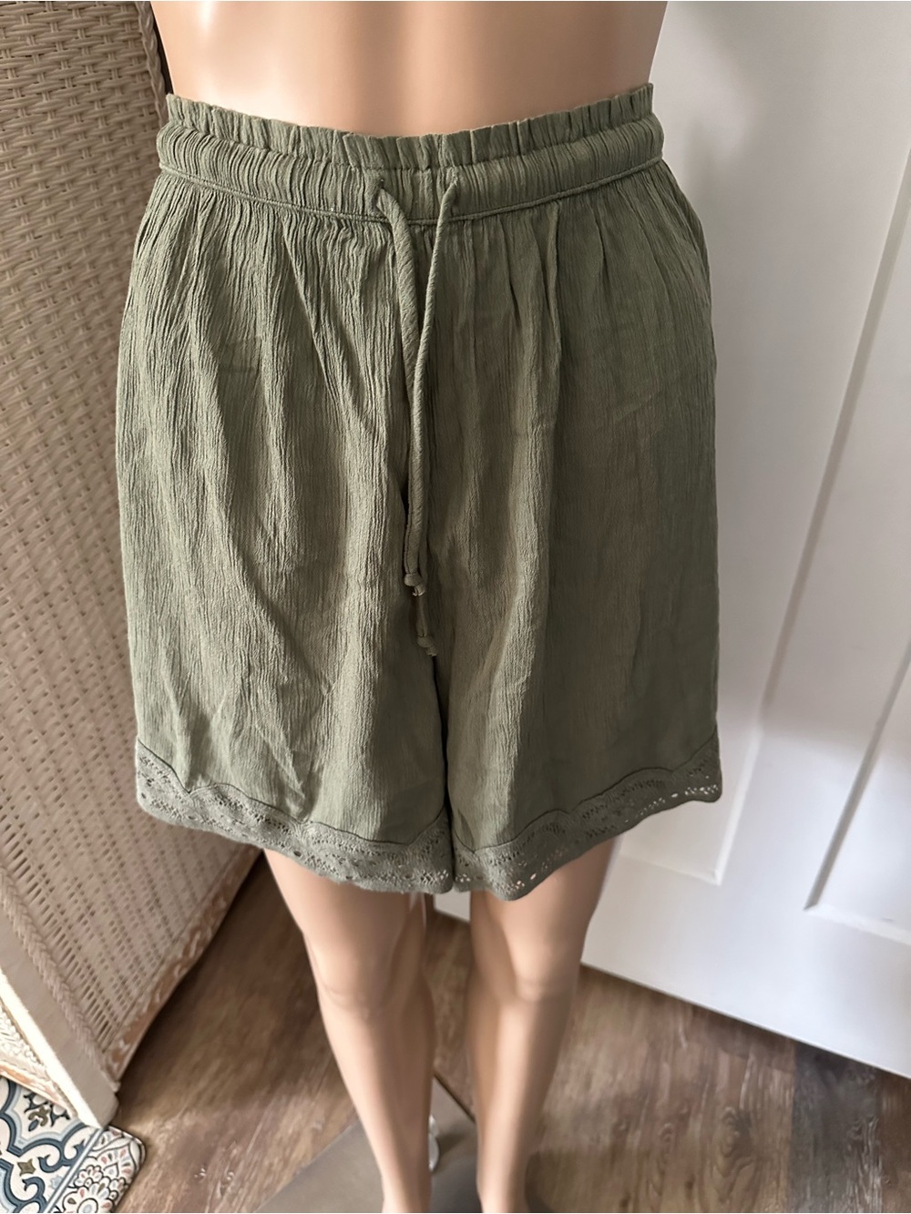 Aerie Shorts - Picture 2 of 7